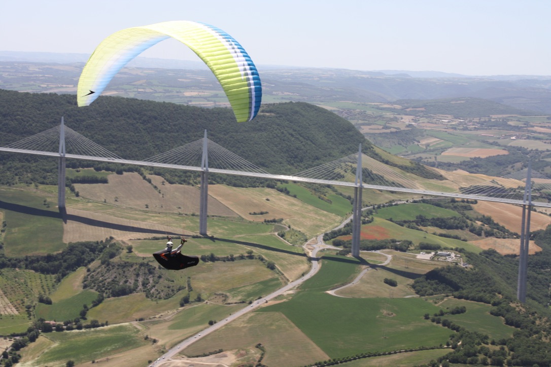 millau#parapente#antoinelaurens#paragliding#fly